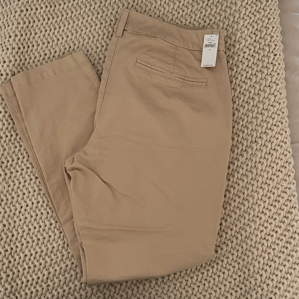 Old Navy Women's Tan Skinny Pants